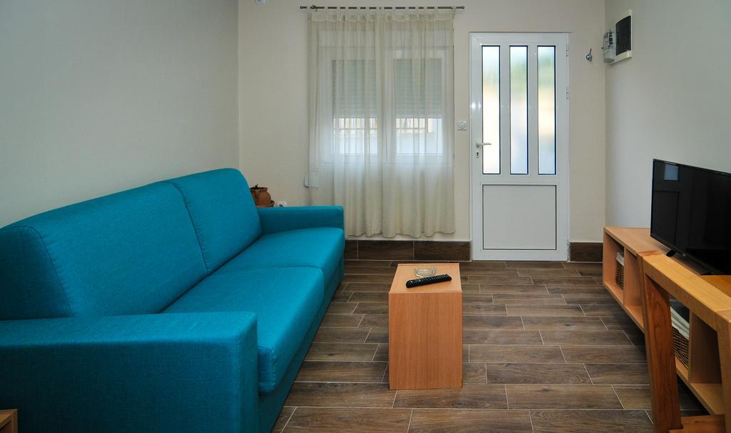 Apartments Pean Tivat Exterior photo