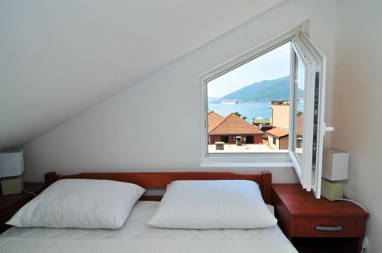 Apartments Pean Tivat Exterior photo