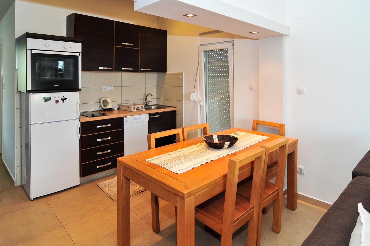 Apartments Pean Tivat Exterior photo