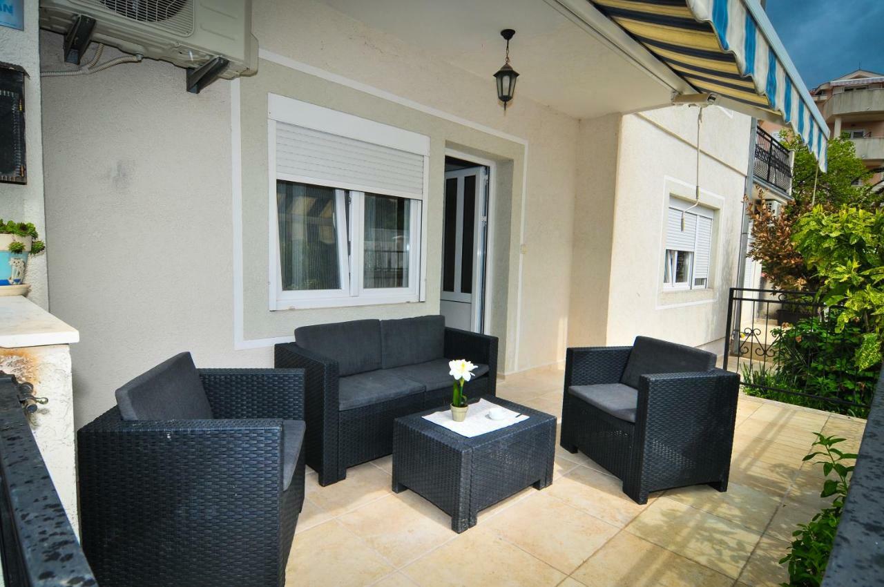 Apartments Pean Tivat Exterior photo