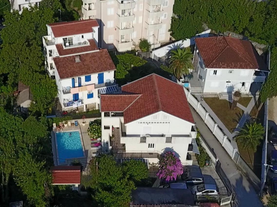 Apartments Pean Tivat Exterior photo